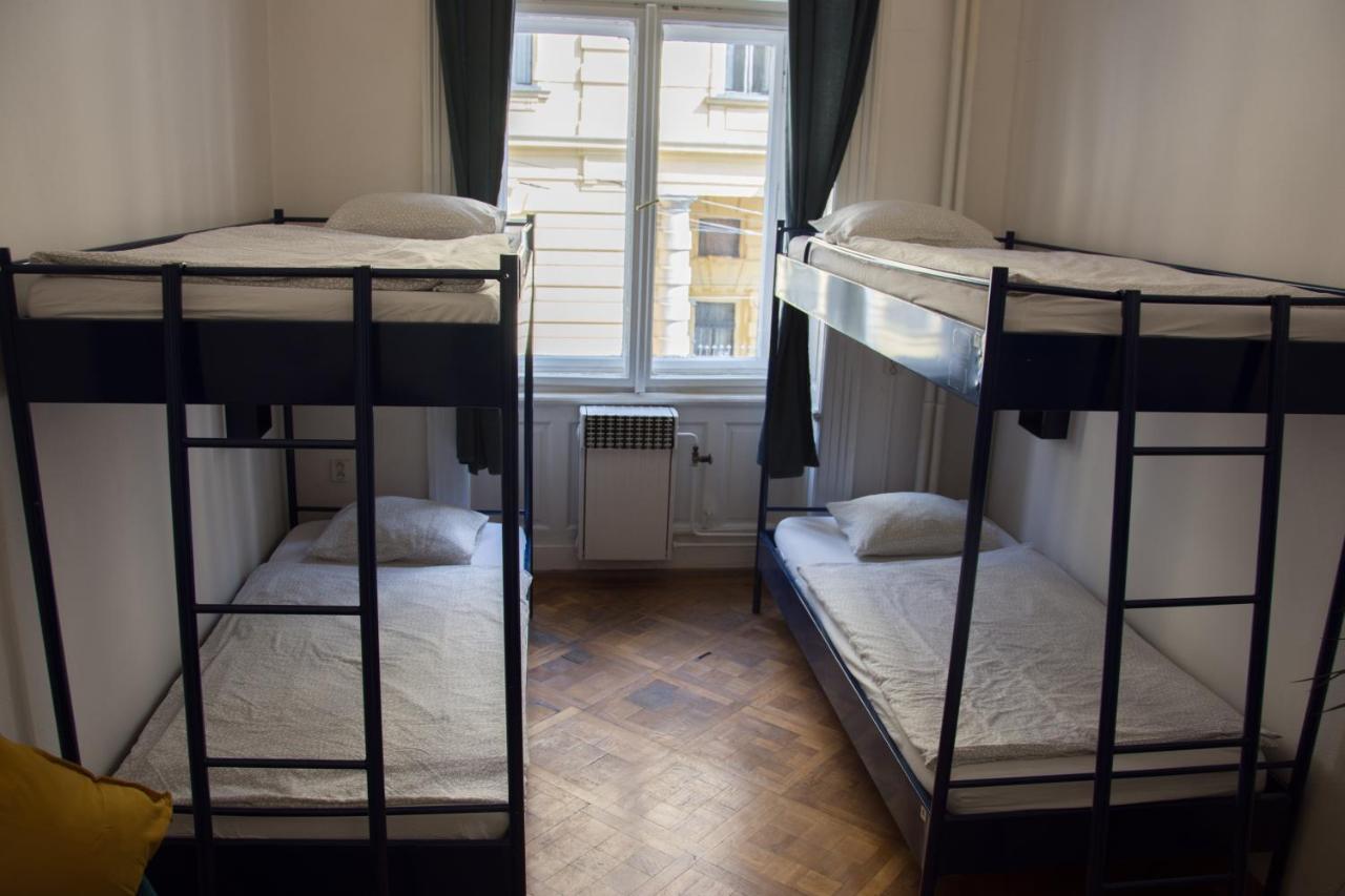 Albergue The Clock *